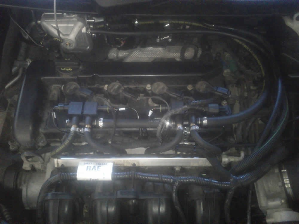 Ford-focus-06-ygraeriokinisi (6)